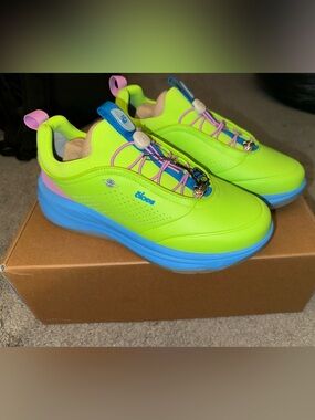 Clove x Disney Toy Story Prima Aliens Shoes 8.5
